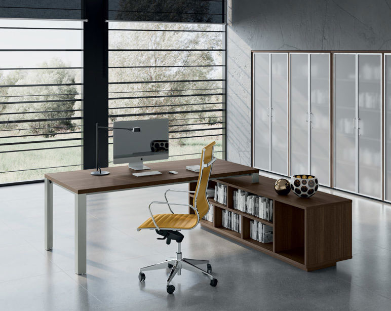 linea-Star-mobili-direzionali-scrivania-con-contenitore-legno